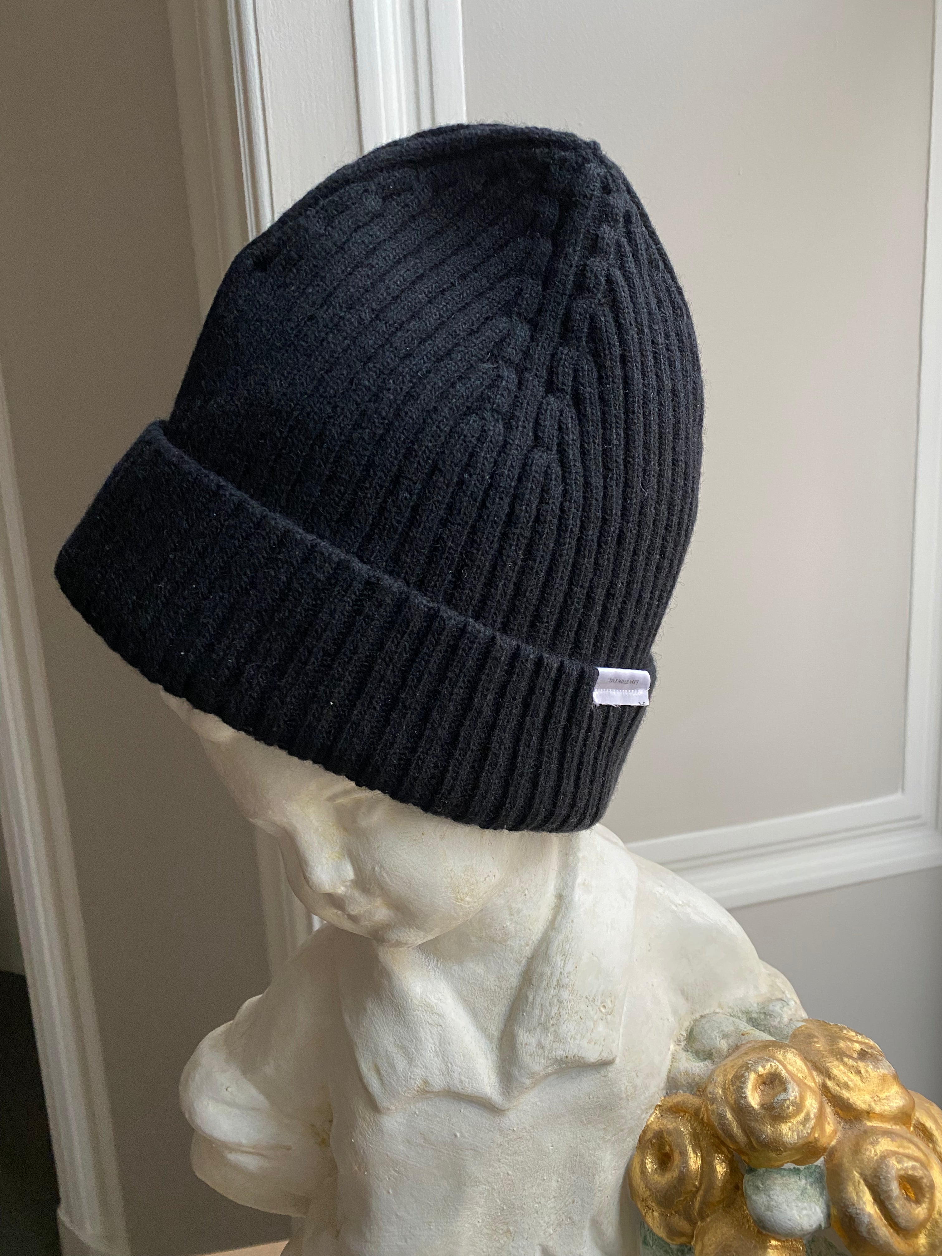 TIAN x Manuel Marte Knit Beanie – TIAN zuhause